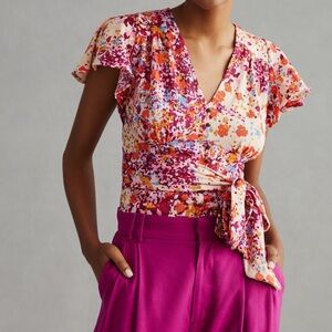 NWT Anthropologie Floral Flutter Sleeves Cropped Smocked Top Blouse Small